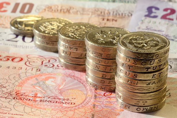 Five-stacks-of-one-pound-coins